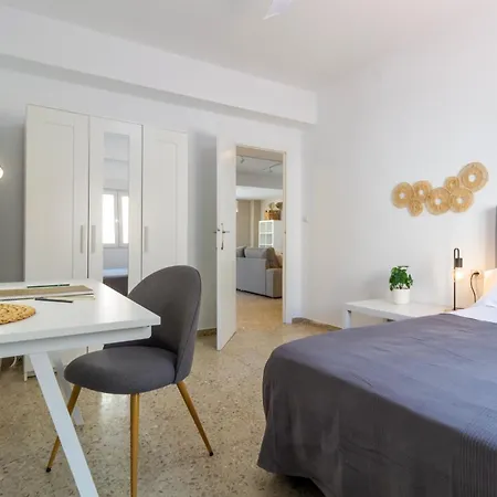 Apartamento En El Paseo De Oliva